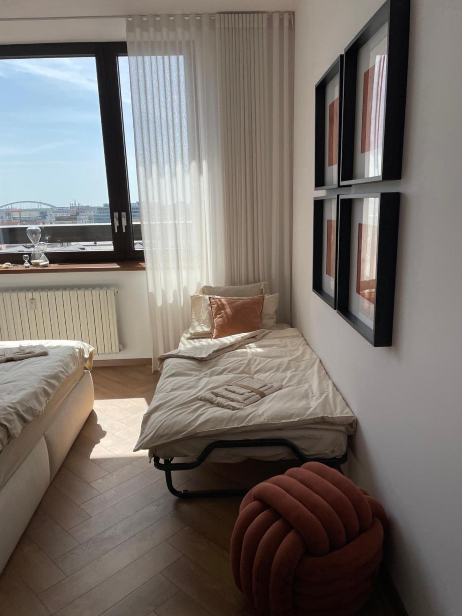 Panorama View Design Apt In Old Town - Free Parking Bratislava Eksteriør billede